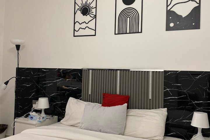 Room 22 of 64