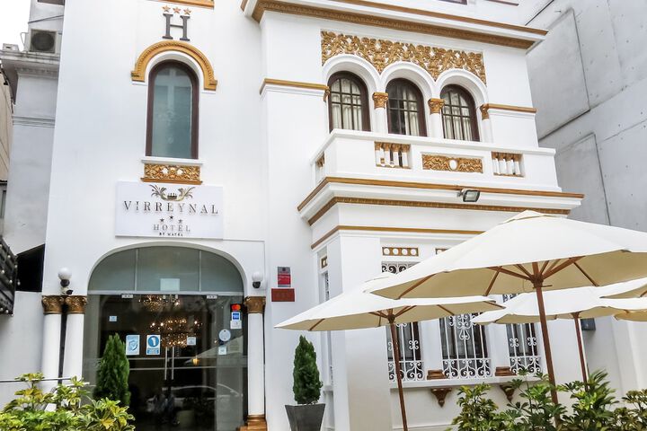 Hotel Virreynal by Maysa