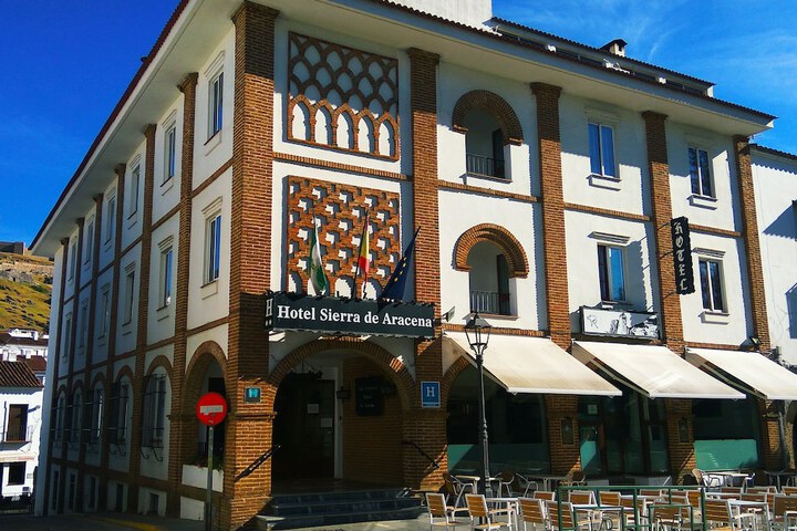 Photo of Hotel Sierra de Aracena