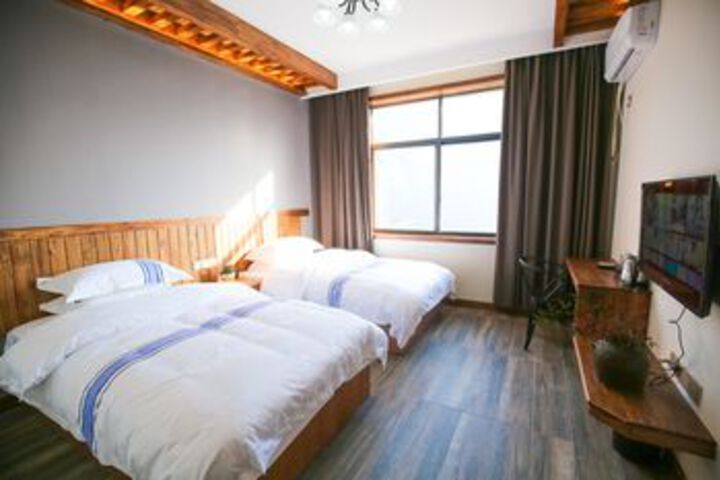Room 17 of 41