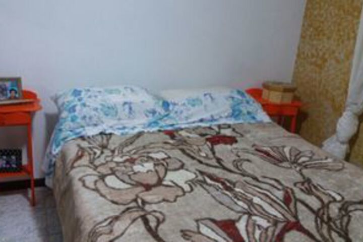Room 17 of 42