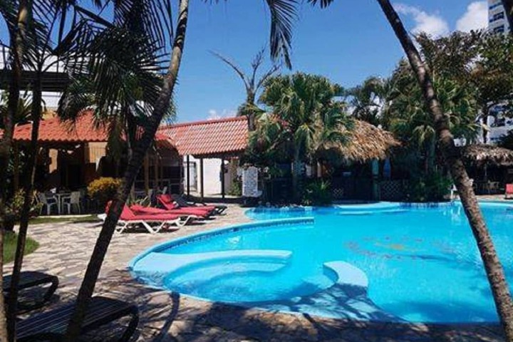 Hotel with Pool