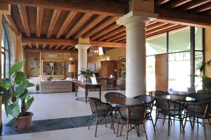 Hotel Lobby