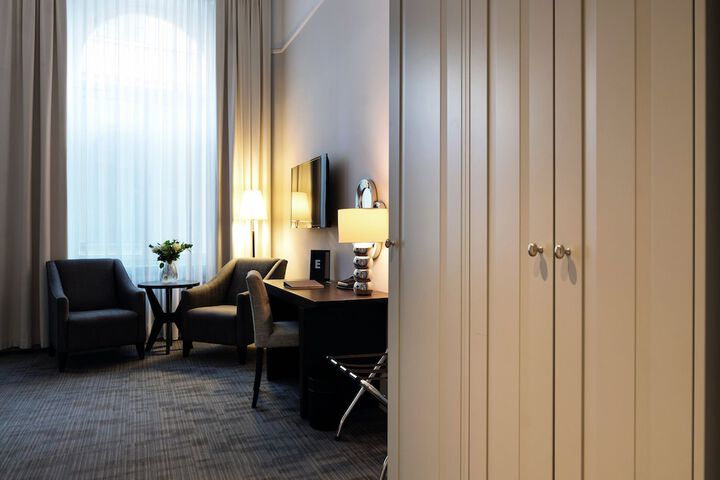 Room 9 of 57