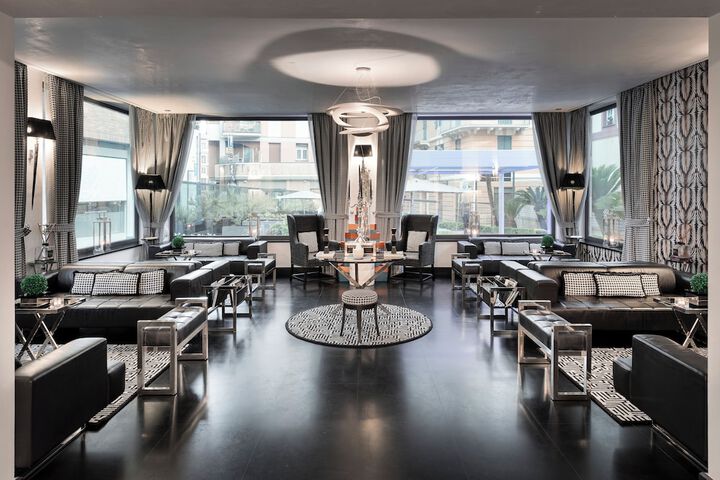 Guest Lobby