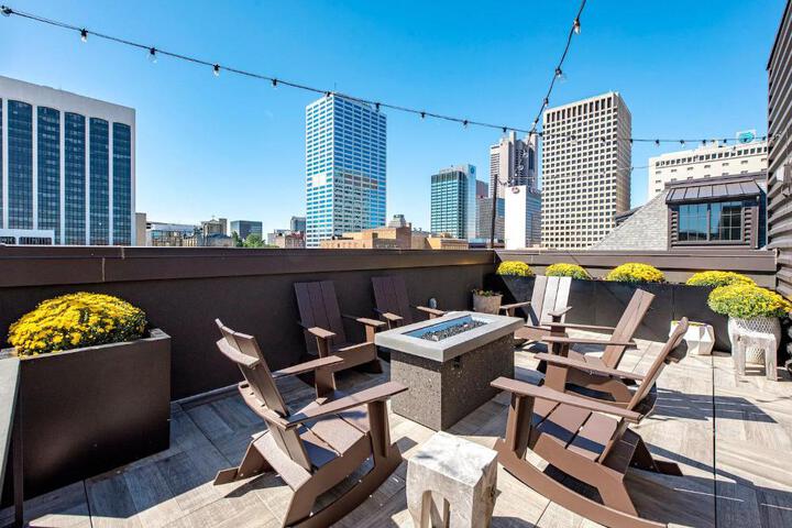 Image of SuitesRUs Apart Hotel near Dodgers Stadium