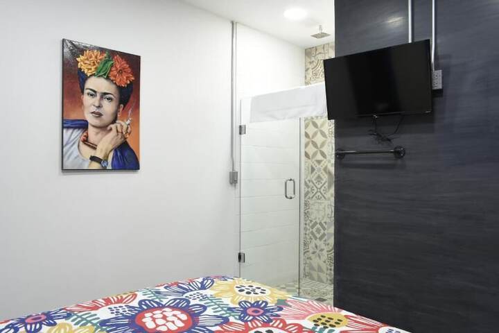Room 124 of 158