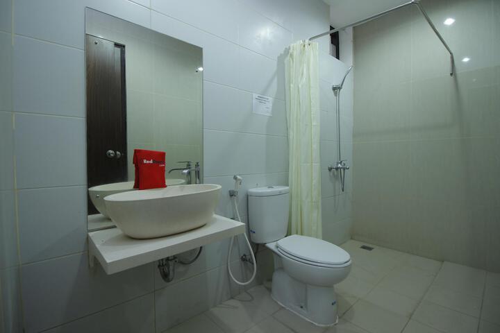 RedDoorz Plus at TB Simatupang