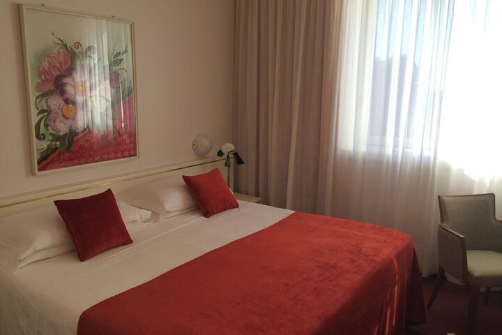 Room 20 of 44