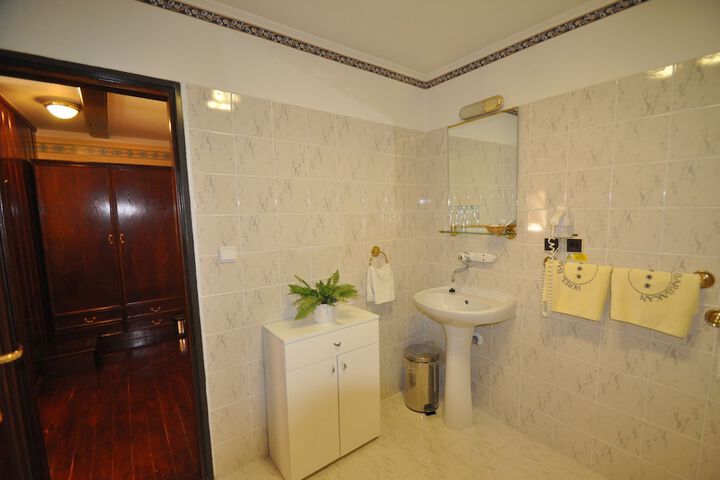 Bath Amenities