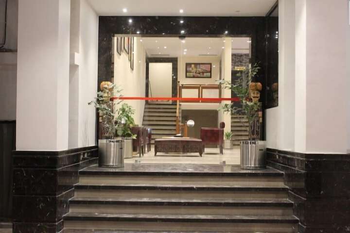 Hotel 8 of 8