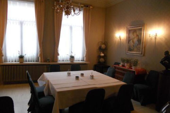 General 12 of 13