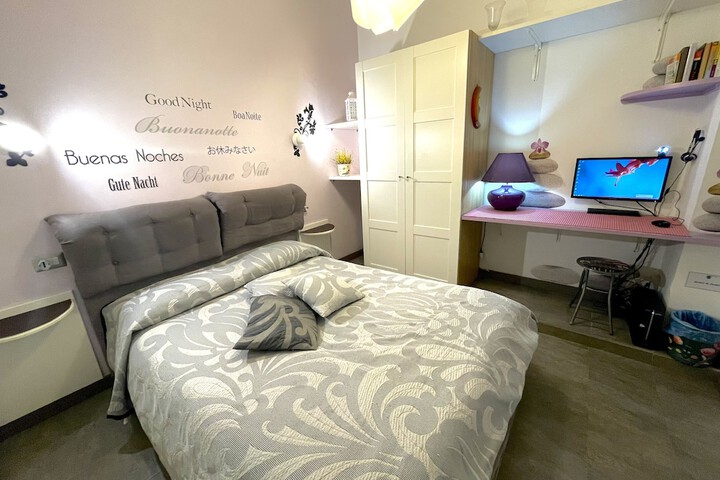 Room 6 of 54