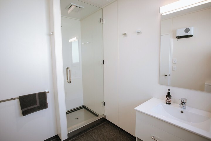 Room 131 of 170