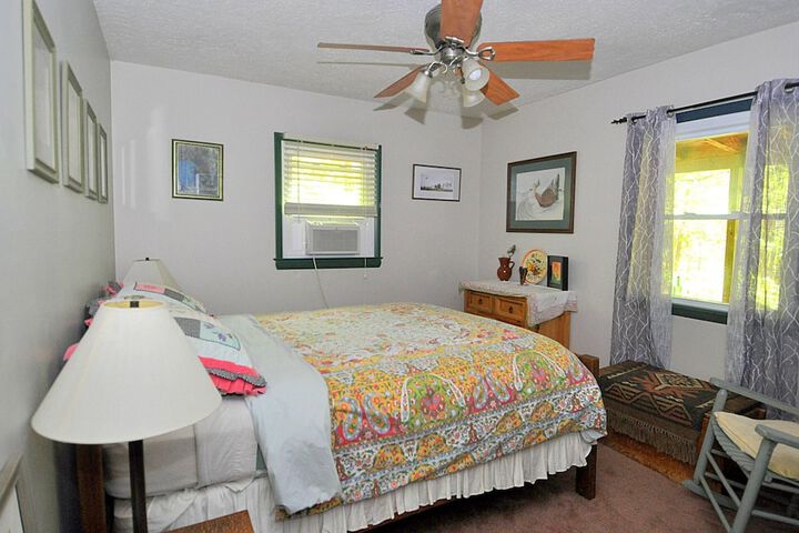 Room 2 of 20