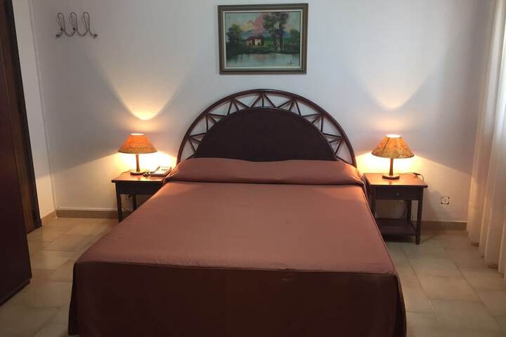 Room 8 of 23