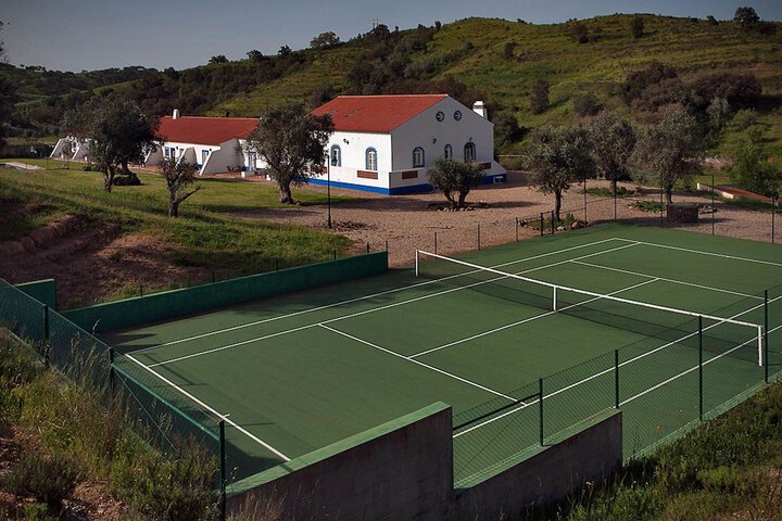 Tennis court
