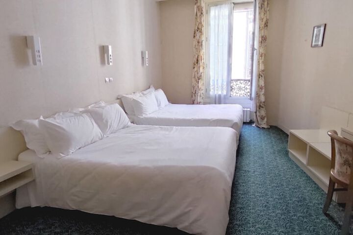 Room 31 of 86
