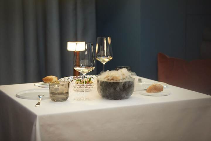 Dining 61 of 115