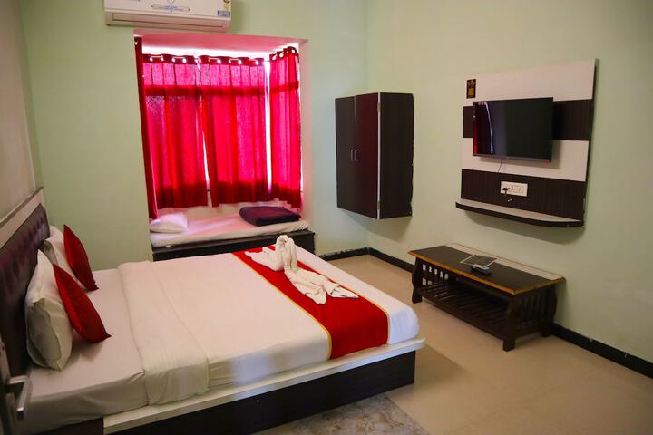 Room 15 of 54
