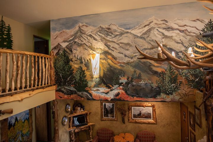 Hotel Interior 6 of 100