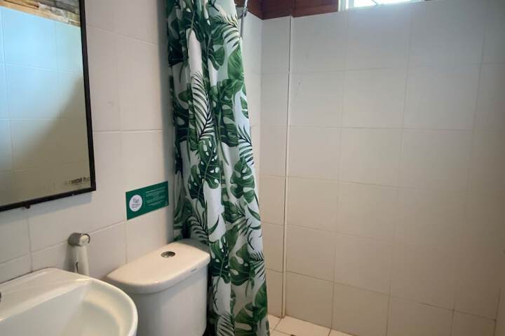 Room 15 of 38