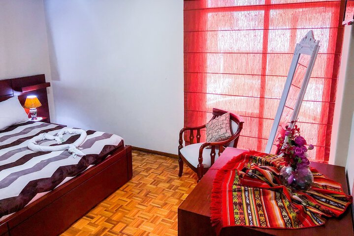 Room 9 of 32