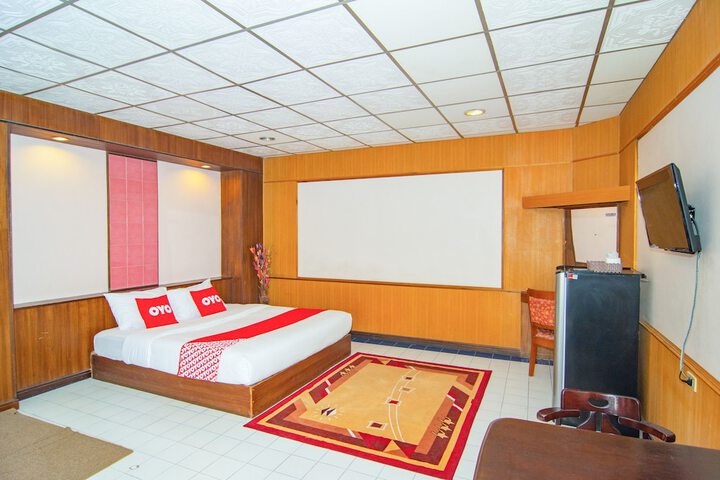 Room 27 of 57