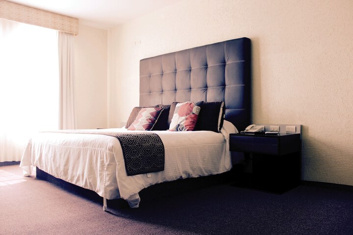 Room 7 of 92