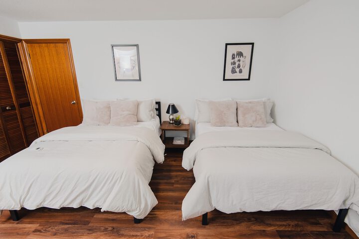 Room 8 of 30