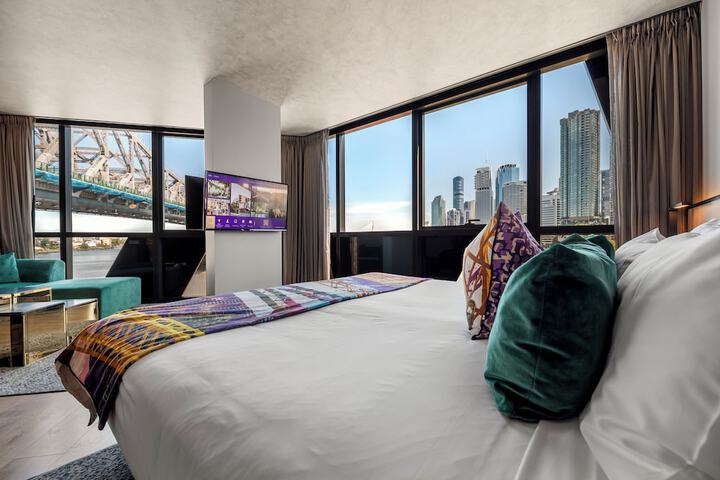 Room 10 of 56