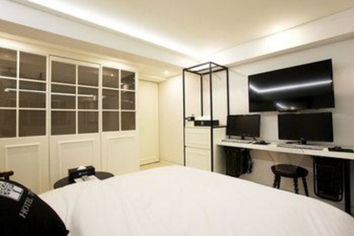Photo of Hotel Tree