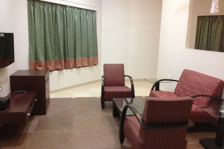 Room 46 of 157