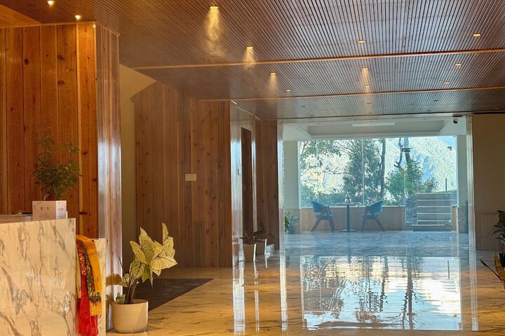Hotel Interior 2 of 67