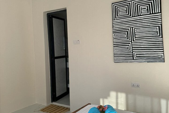Room 35 of 63