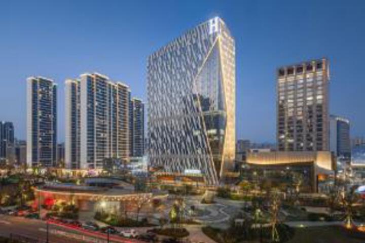Zhoushan Global Hotel