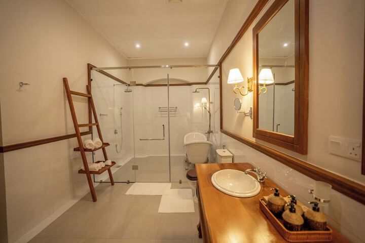 Room 21 of 41