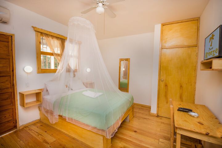 Room 10 of 64