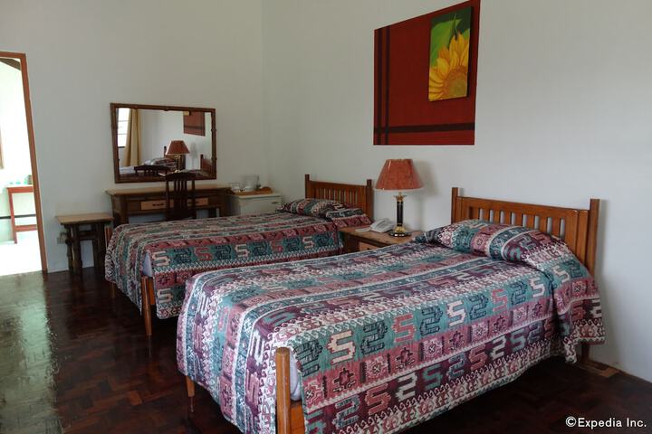 Room 4 of 55