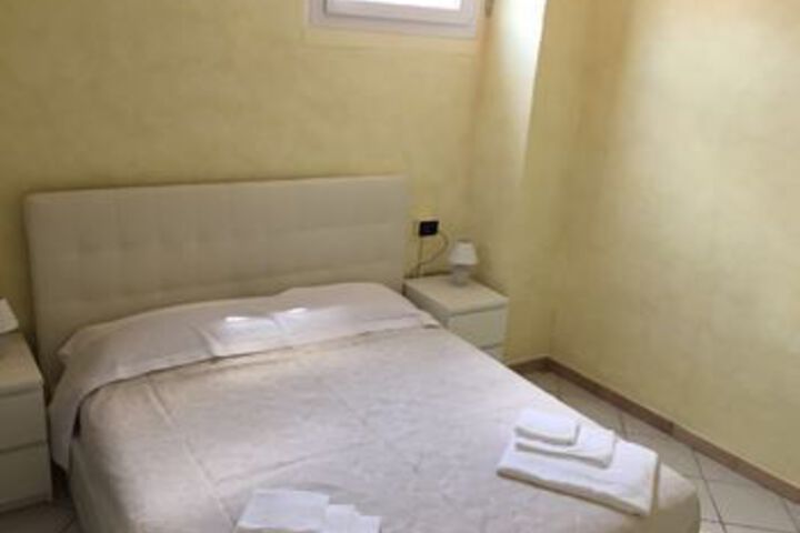 Room 26 of 48