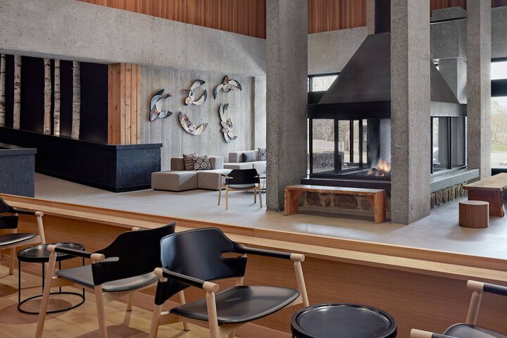 Hotel Interior 9 of 142