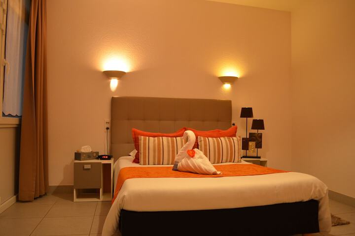 Room 44 of 74