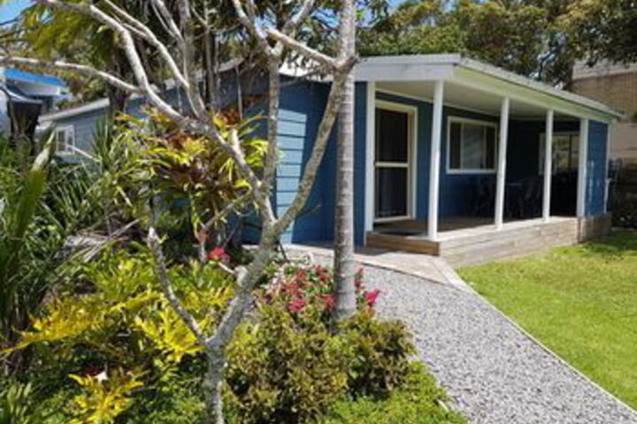 Hotel Exterior 21 of 77