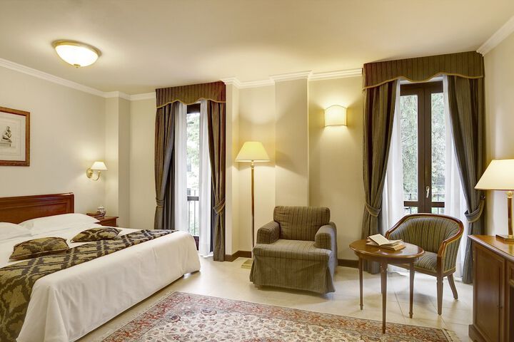 Room 19 of 59