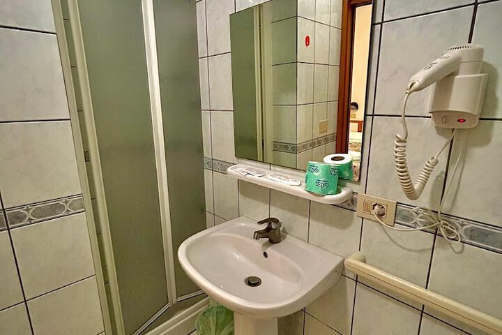 Bathroom Interior Photo