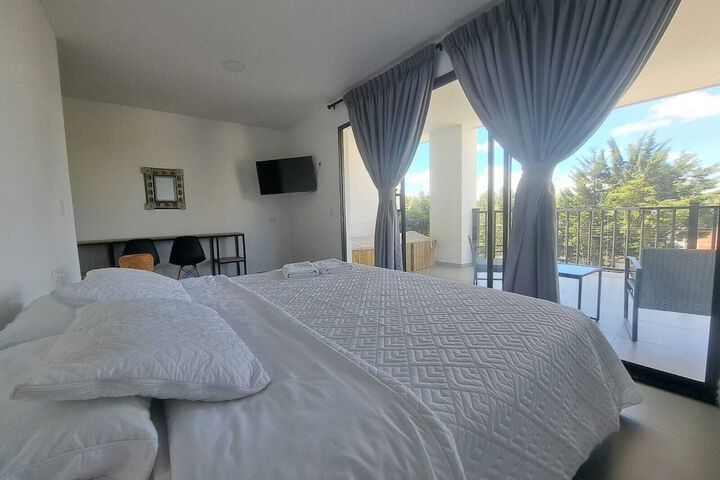 Room 45 of 125