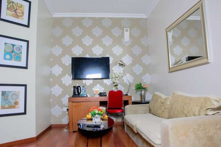 Room 19 of 46