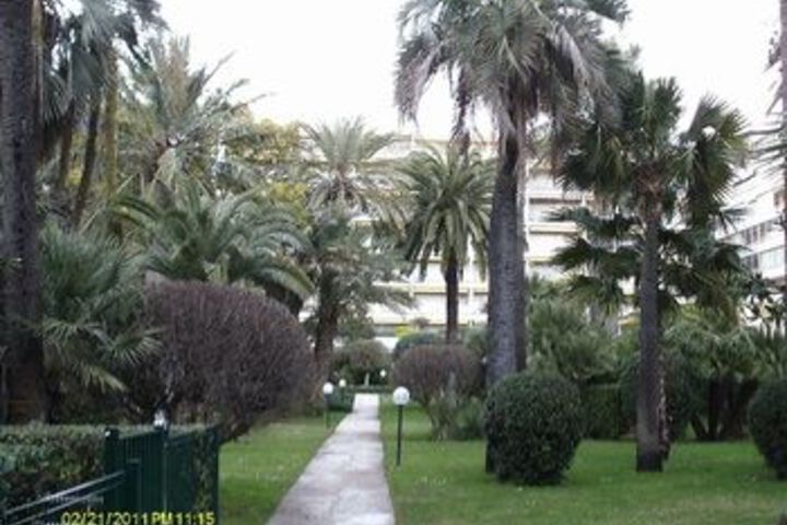 Hotel Exterior 47 of 146