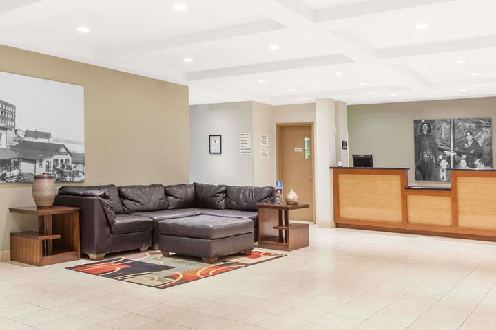Lobby Entry