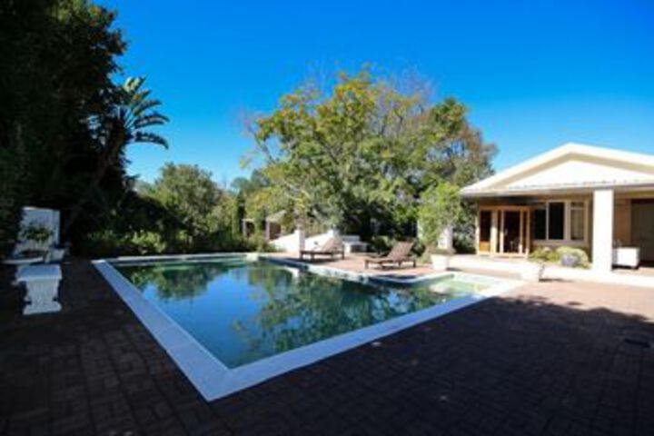 Pool 29 of 43